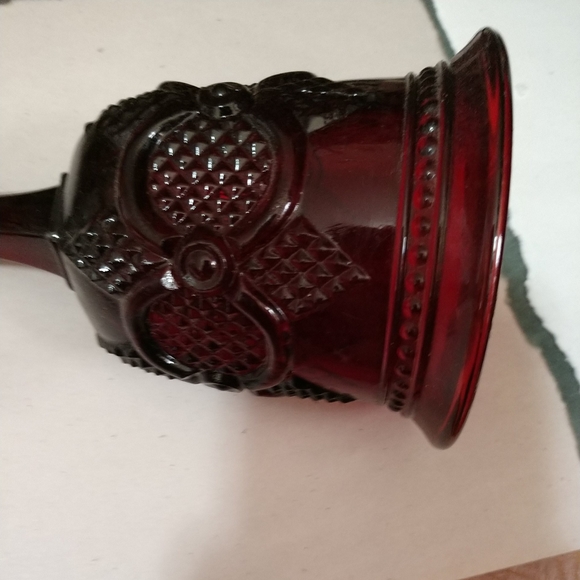 Vintage Avon 1876 Cape Cod Collection Ruby Red Glass Bell Dinner 1979 Collectibl - Picture 5 of 12